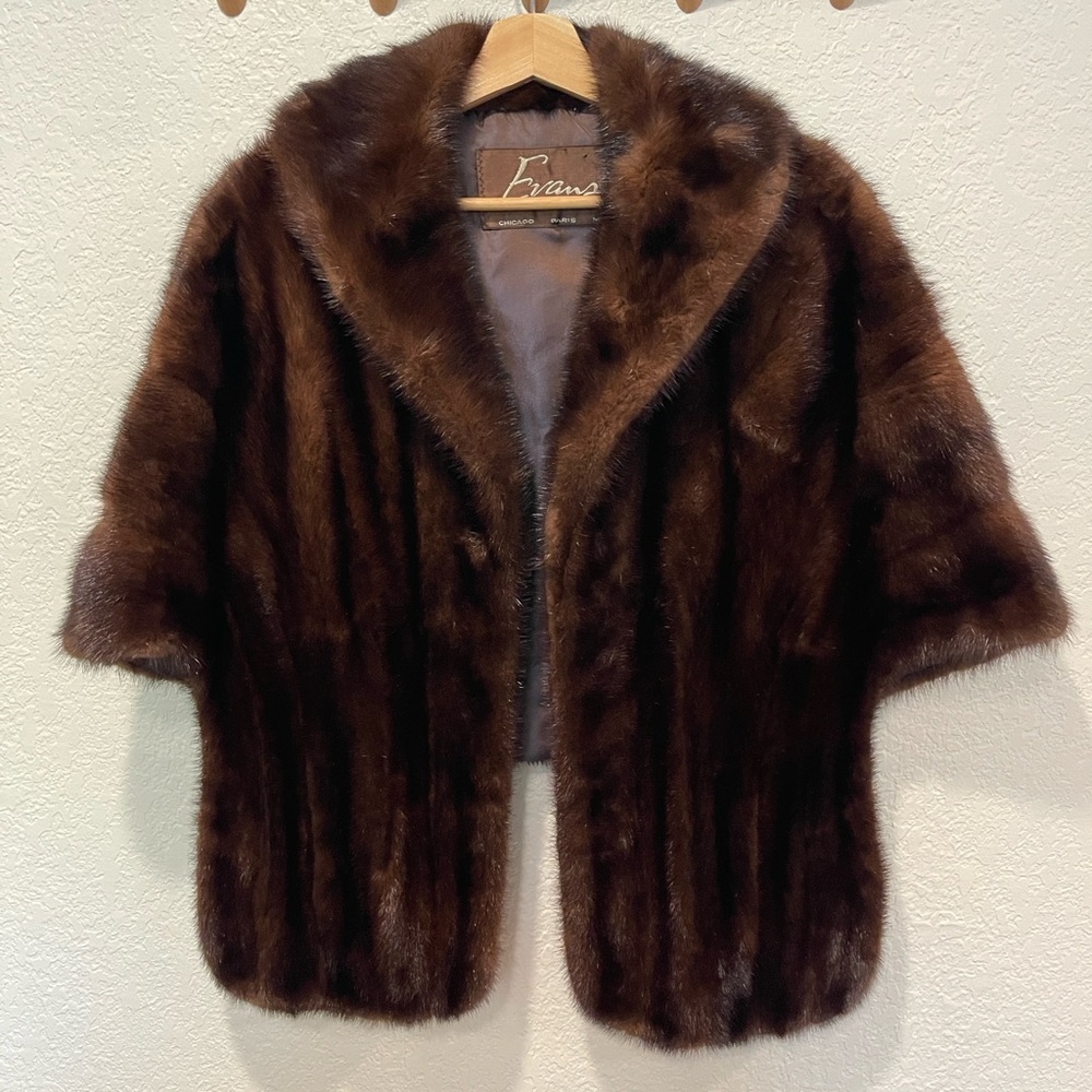 Evans Chicago Paris Milan Women's Mink Fur Shawl With Two Pockets Monogram MRS